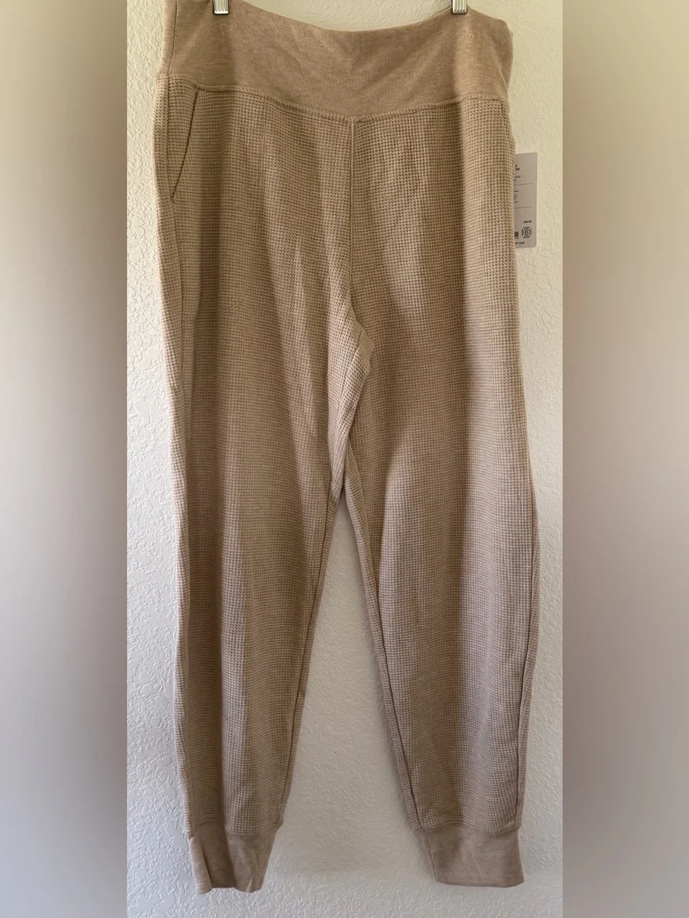 Women’s Athleta power of she Coastal LuxeJogger Pants Size-XL